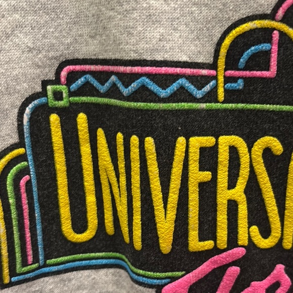 Universal Gray Vintage 90s Crewneck - Picture 7 of 8